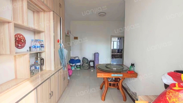 实验家属楼二手房实景图