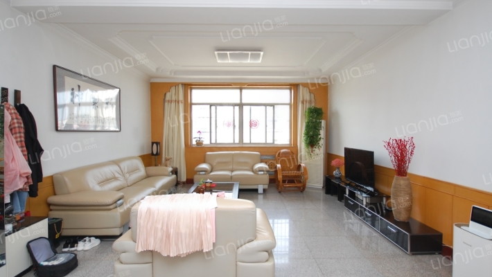 黄金公司家属楼二手房实景图