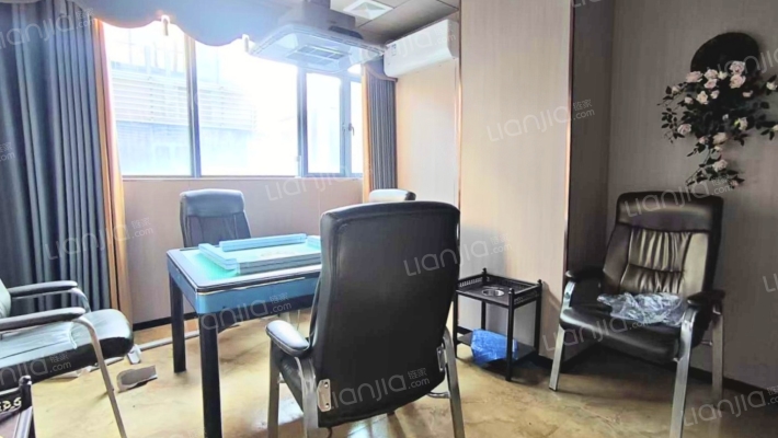 林安国际商贸城二手房实景图