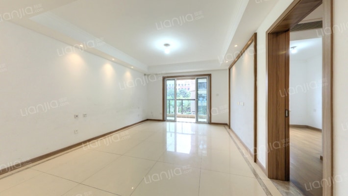 蓝光公园1号二手房实景图