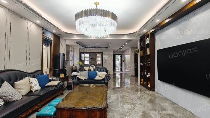 东尊优山美地二手房实景图