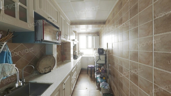 北京南路华朗春天里沿线地铁站14年新房精装拎包入住-厨房