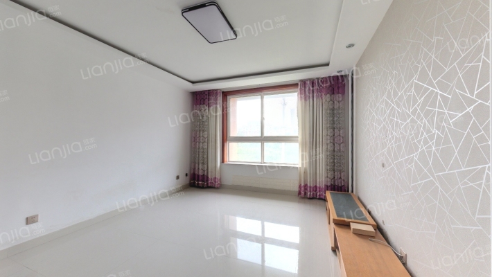 杜坡山居住区A区二手房实景图