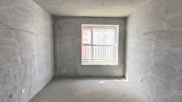 华阳路 双塔区 朝南两居诚心出售 房本满-卧室A