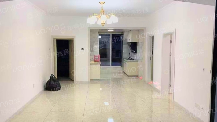 江畔明珠二区二手房实景图