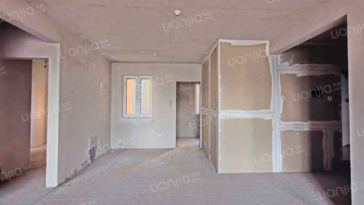 业主移民国外 诚心出售，价格可聊，适合刚需自住-餐厅