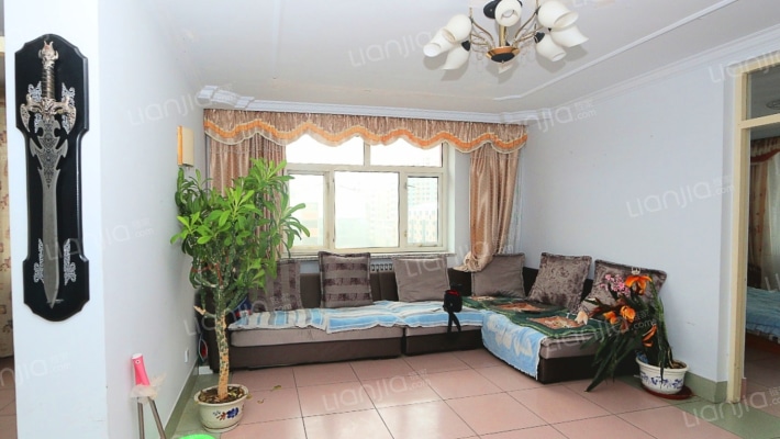 西坝岗路64号二手房实景图