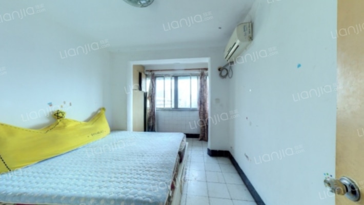 小天西街180号二手房实景图