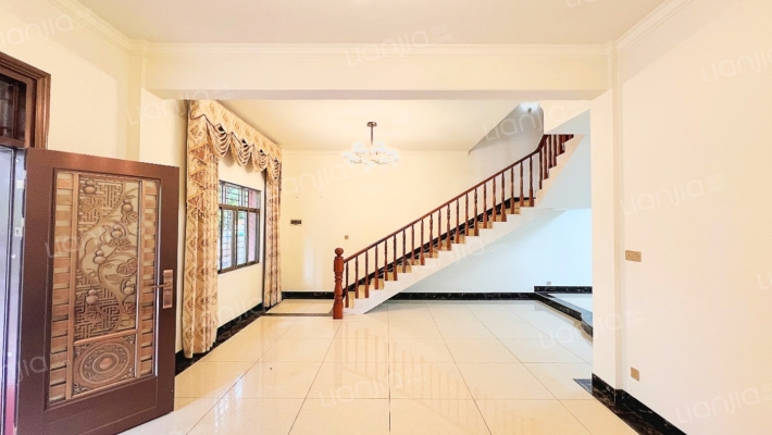 海城小区(京泰路)二手房实景图