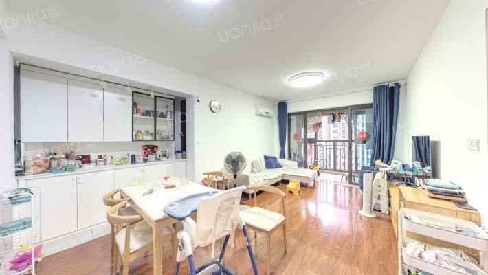 特房银溪墅府图尔花园二手房实景图