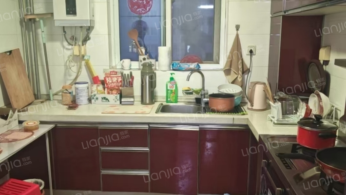 南北通透大两居 自住装修 电梯洋房-厨房