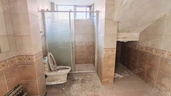 东京都高尔夫 大独栋别墅 大院子 好户型-卫生间C