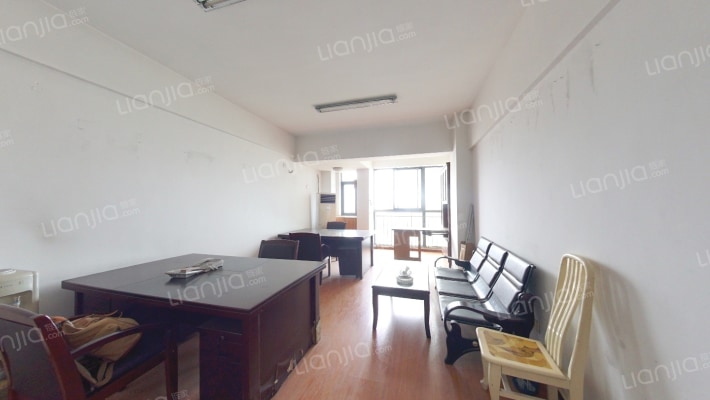 艺墅花乡二手房实景图