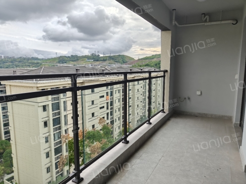 整租·万科城市花园锦阅 4室2厅 东/东南