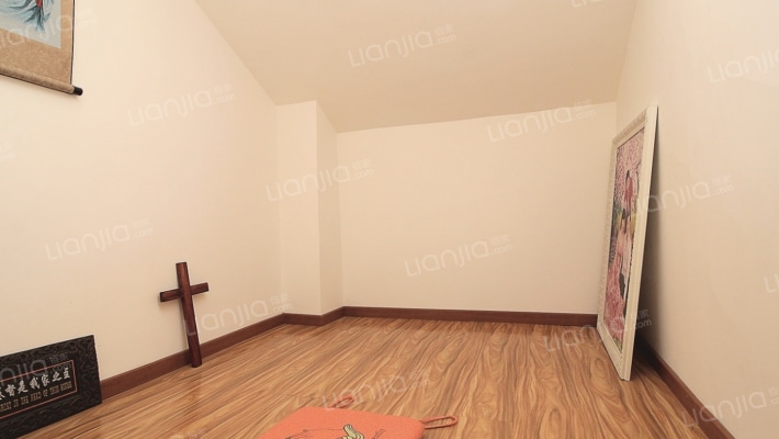 鸿坤理想湾洋房跃层 南北通透四居室 看房方便 精装修-卧室E