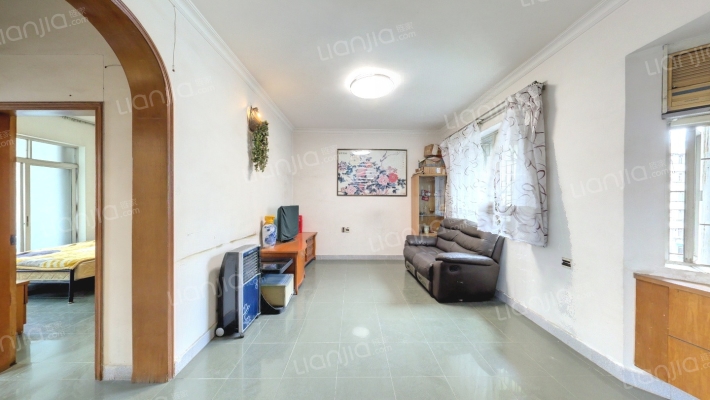 海珠教工新村二手房实景图