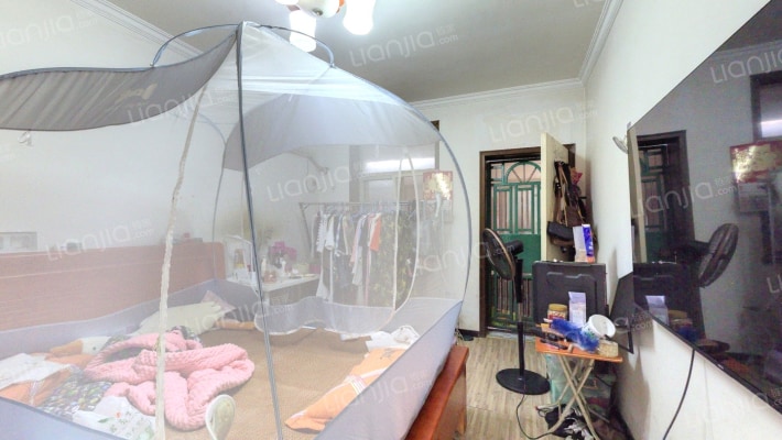 凤凰三村20号二手房实景图