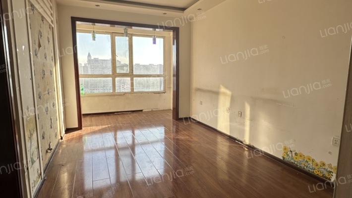 老干部局家属楼二手房实景图