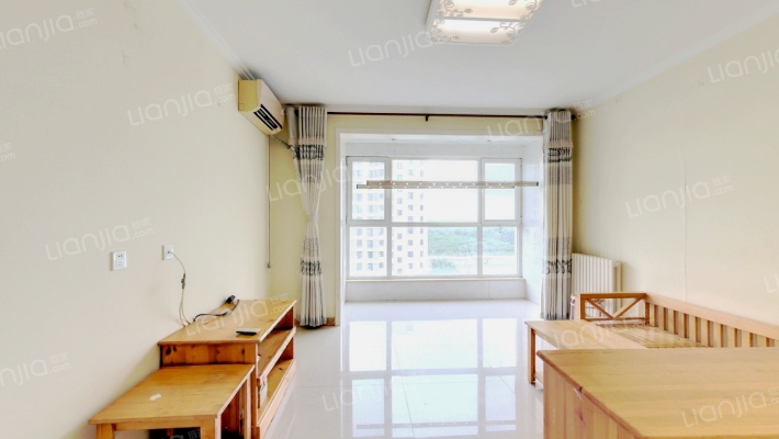 梦想家园东区二手房实景图