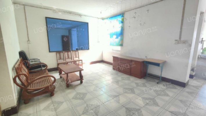 八一路80号 二手房实景图