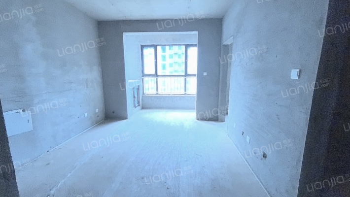 中航花园二手房实景图