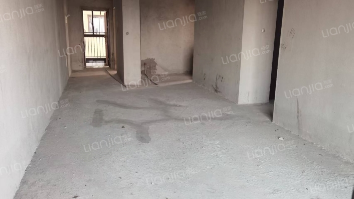 喜润幸福里二手房实景图