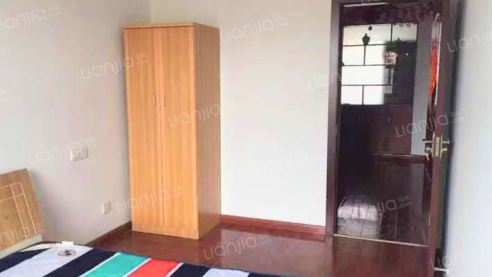 西贺花园二期二手房实景图