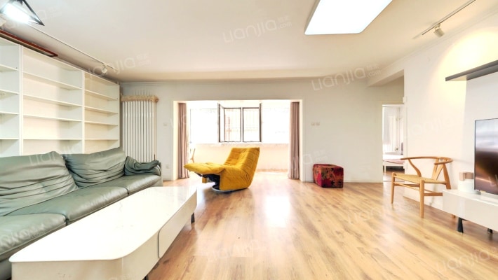 国际友谊花园二手房实景图