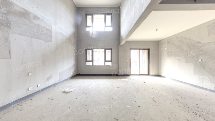 万科翠逸花园三区二手房实景图