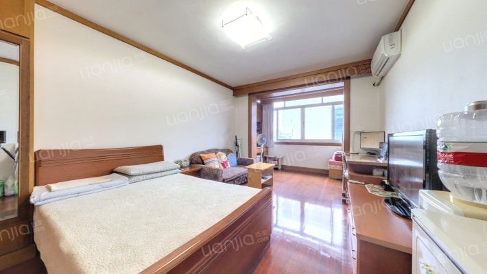 东方路3721弄二手房实景图