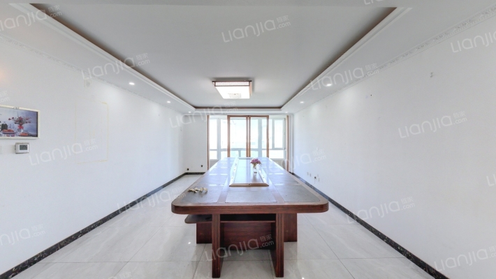 利波莎依得二手房实景图