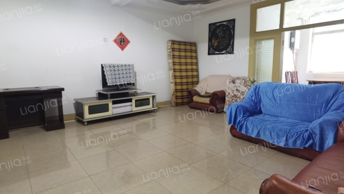 李家冲社区新屋组二手房实景图