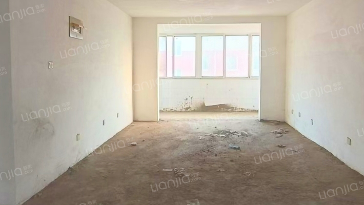 艳阳天小区二手房实景图