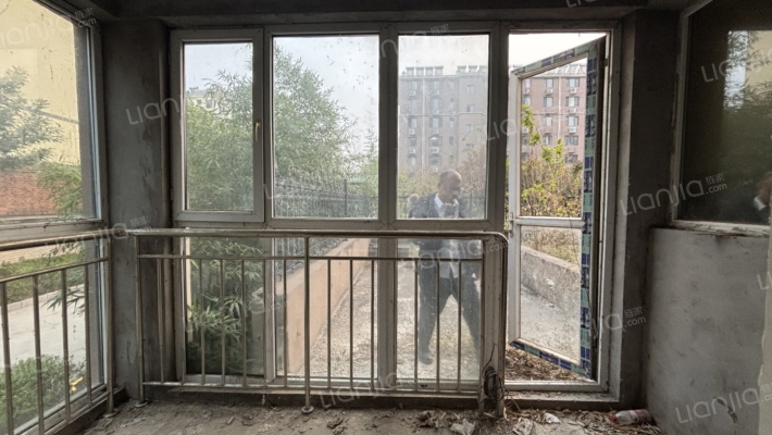 天保青花府 3室2厅 南 北-餐厅