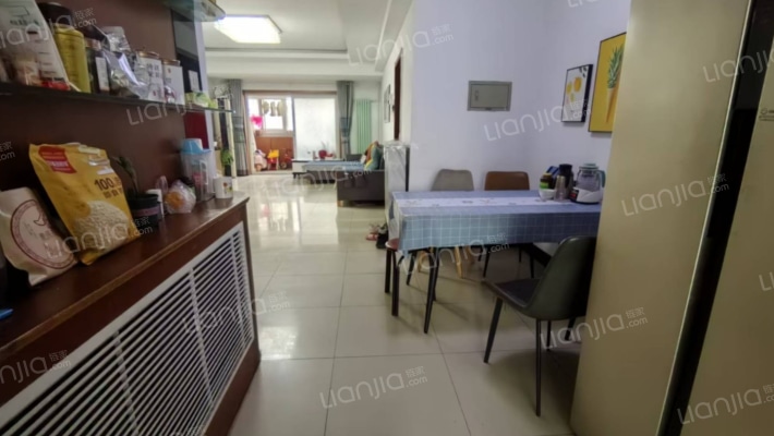 华阳公寓 小区干净整洁 采光好 无遮挡-餐厅