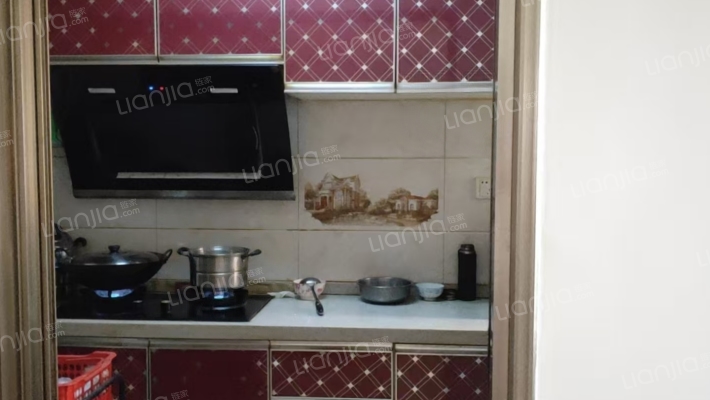 全南精装两居室，随时看房，拎包入住，房主自住-厨房