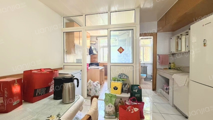 东安小区 2室2厅 南 北-餐厅
