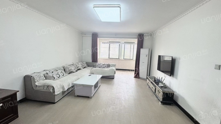 新城嘉苑D区二手房实景图