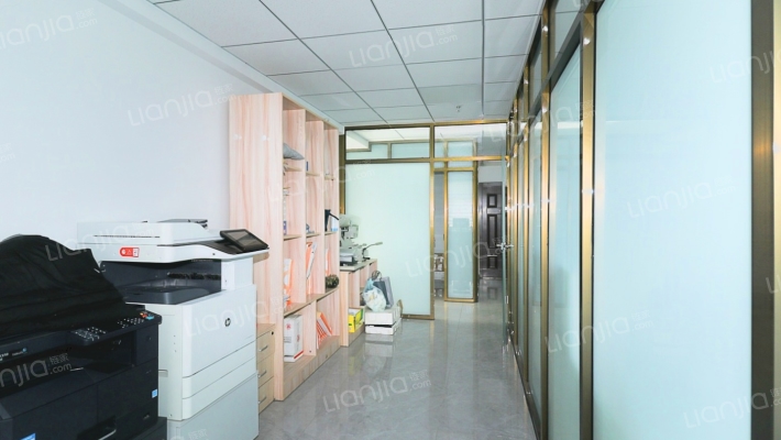龙腾国际 265平米 50年产权公寓-卧室C