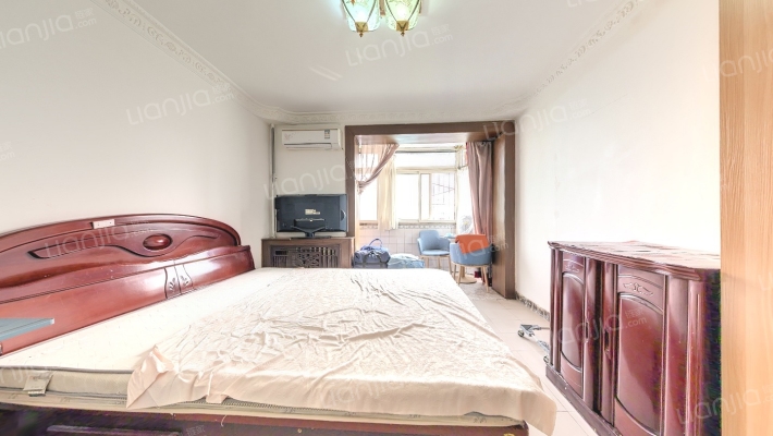 昆鹏小区二手房实景图