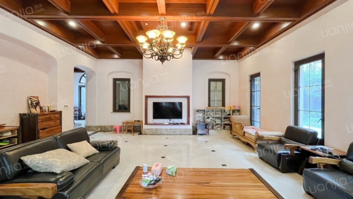 蓝湖郡西岸八组团二手房实景图