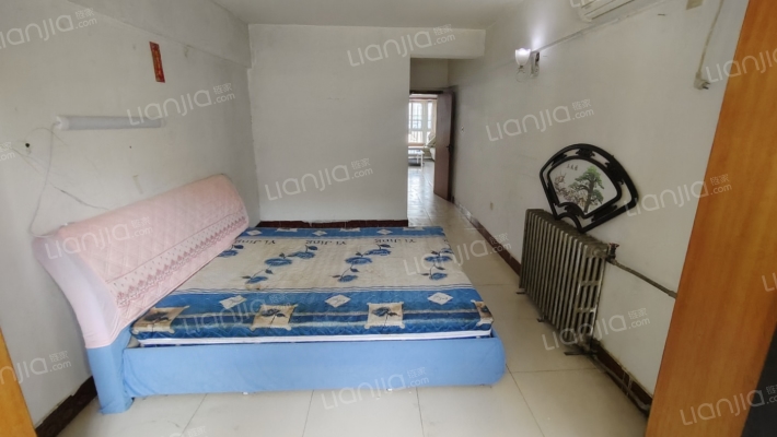 南北通透大2居，房本满五唯一，交通出行方便-卧室B