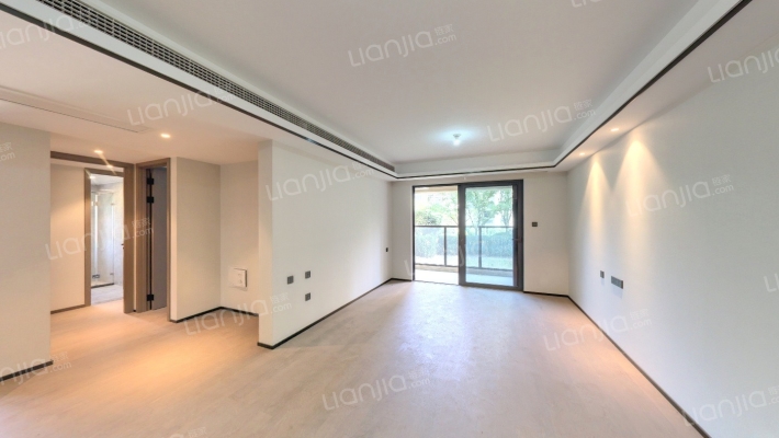 翡翠天悦艺园二手房实景图