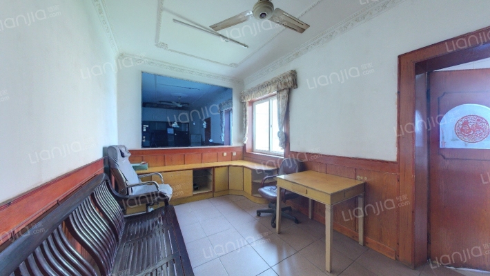 化工原料厂宿舍（文教路660号）二手房实景图