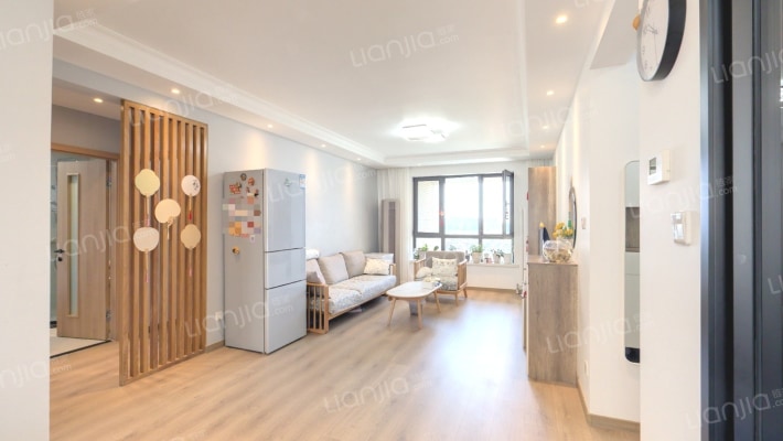 东亚逸品阁二手房实景图