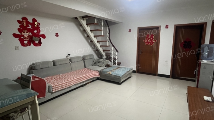 名仕花园二手房实景图