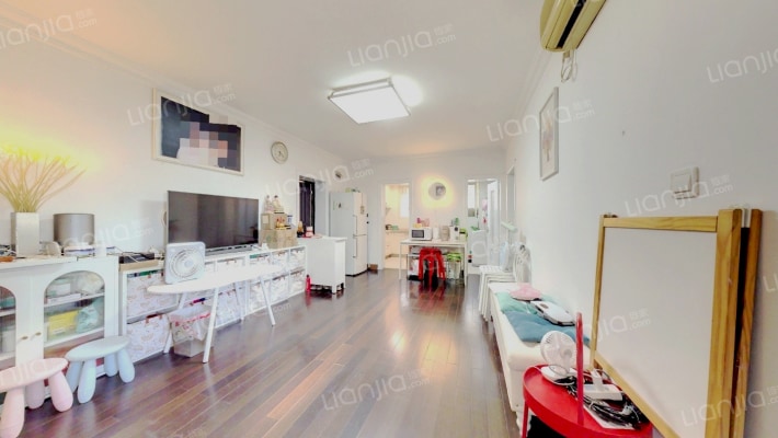 伊格尔公寓二手房实景图