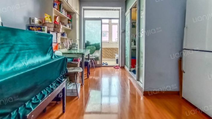 办事处宿舍二手房实景图