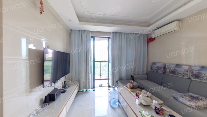 假日花园二手房实景图