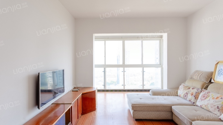 在水一方一期B区二手房实景图